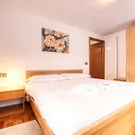 Apartament Incanto Walser Piazza *