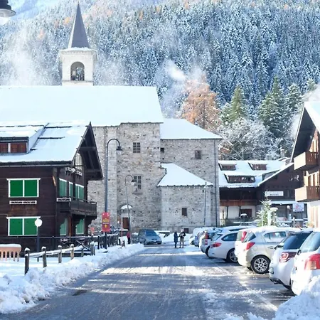 Incanto Walser Piazza Макуньяга