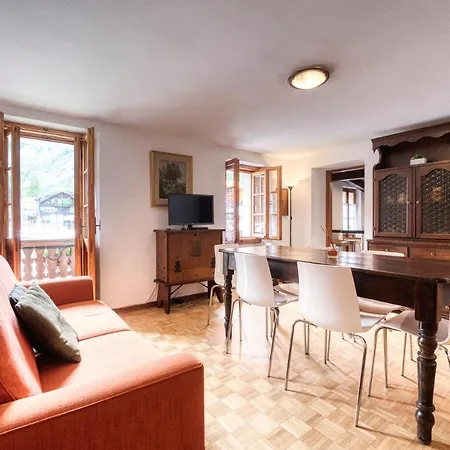 Incanto Walser Piazza Макуньяга