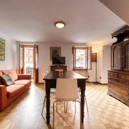 Incanto Walser Piazza Apartment